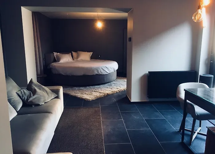 Couette-café Thermes De Kain - Tournai